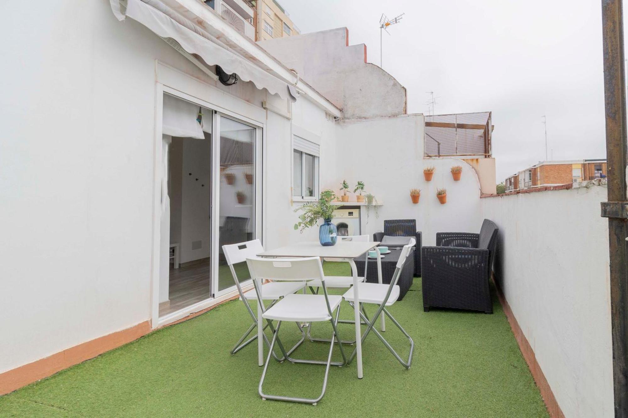 Apartamentos Los Remedios Sevilha Exterior foto